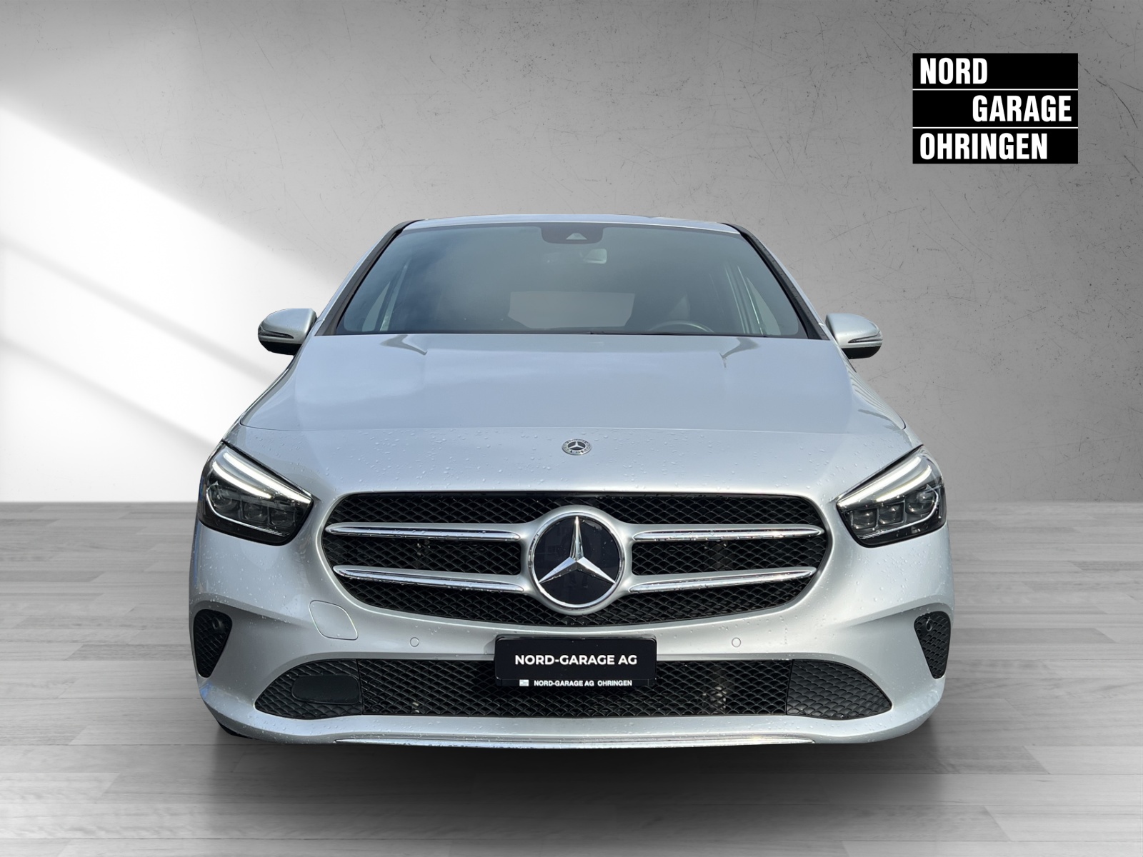 MERCEDES-BENZ B 180 Progressive - 2