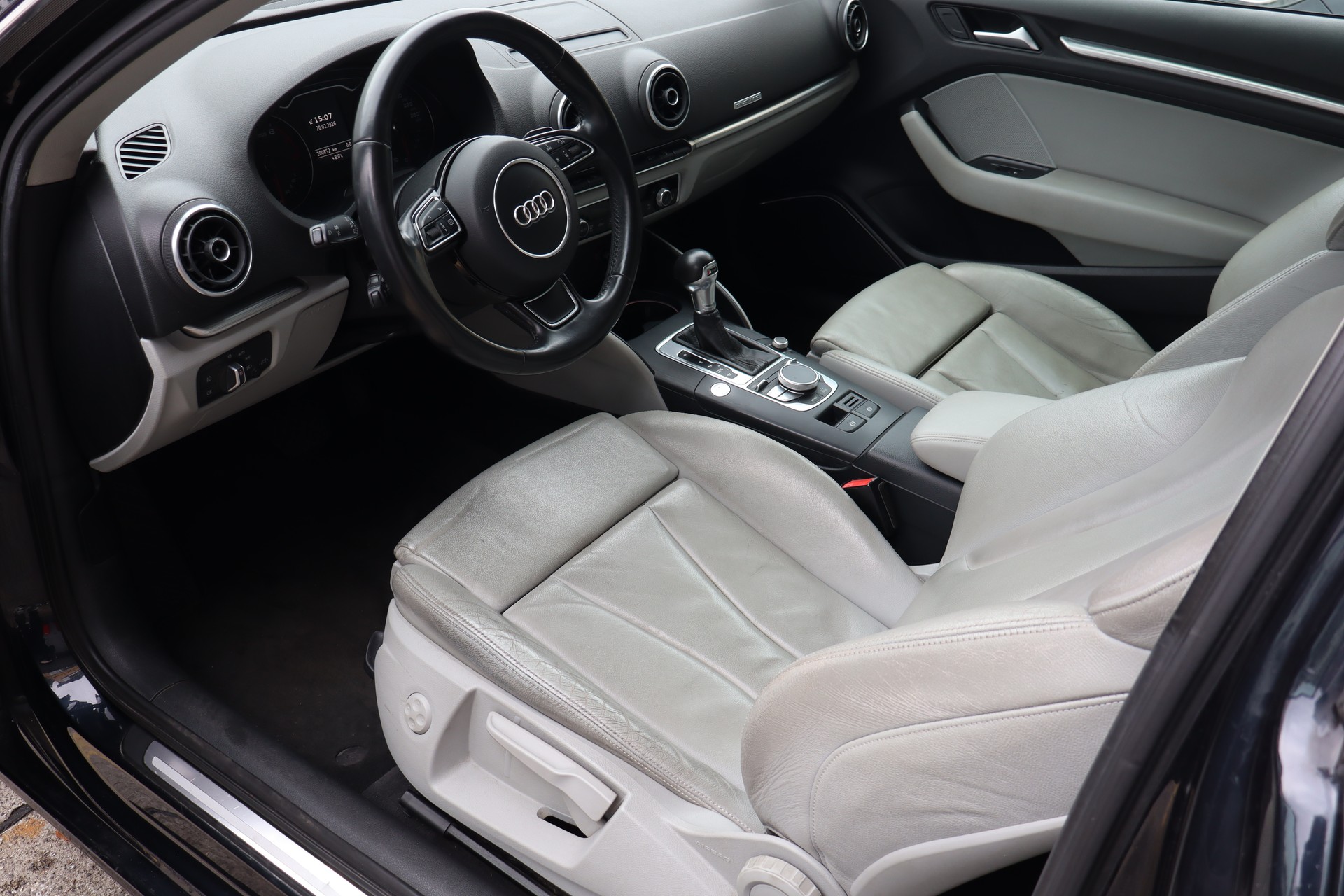 AUDI A3 1.8 TFSI QUATTRO - 8