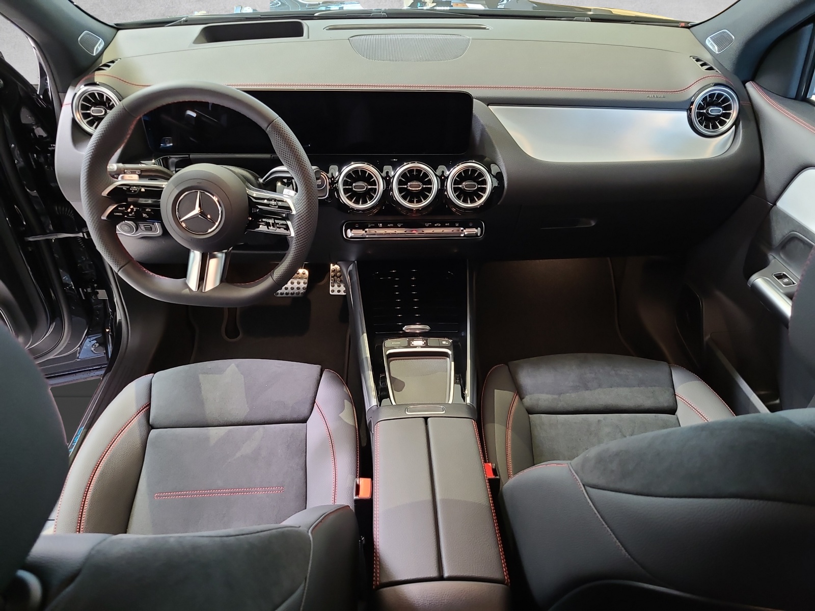 MERCEDES-BENZ EQA 350 66,5 kWh 4Matic Excellence - 12