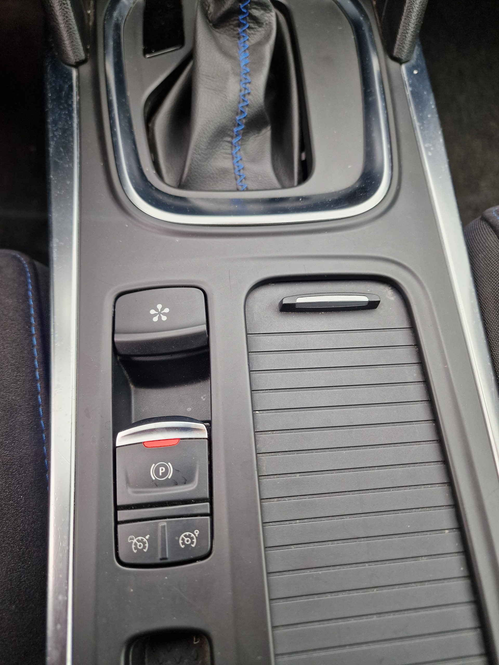 RENAULT Mégane Grandtour 1.6 16V Turbo GT EDC 8xAlu 1.Hand 12Mt Gara - 20