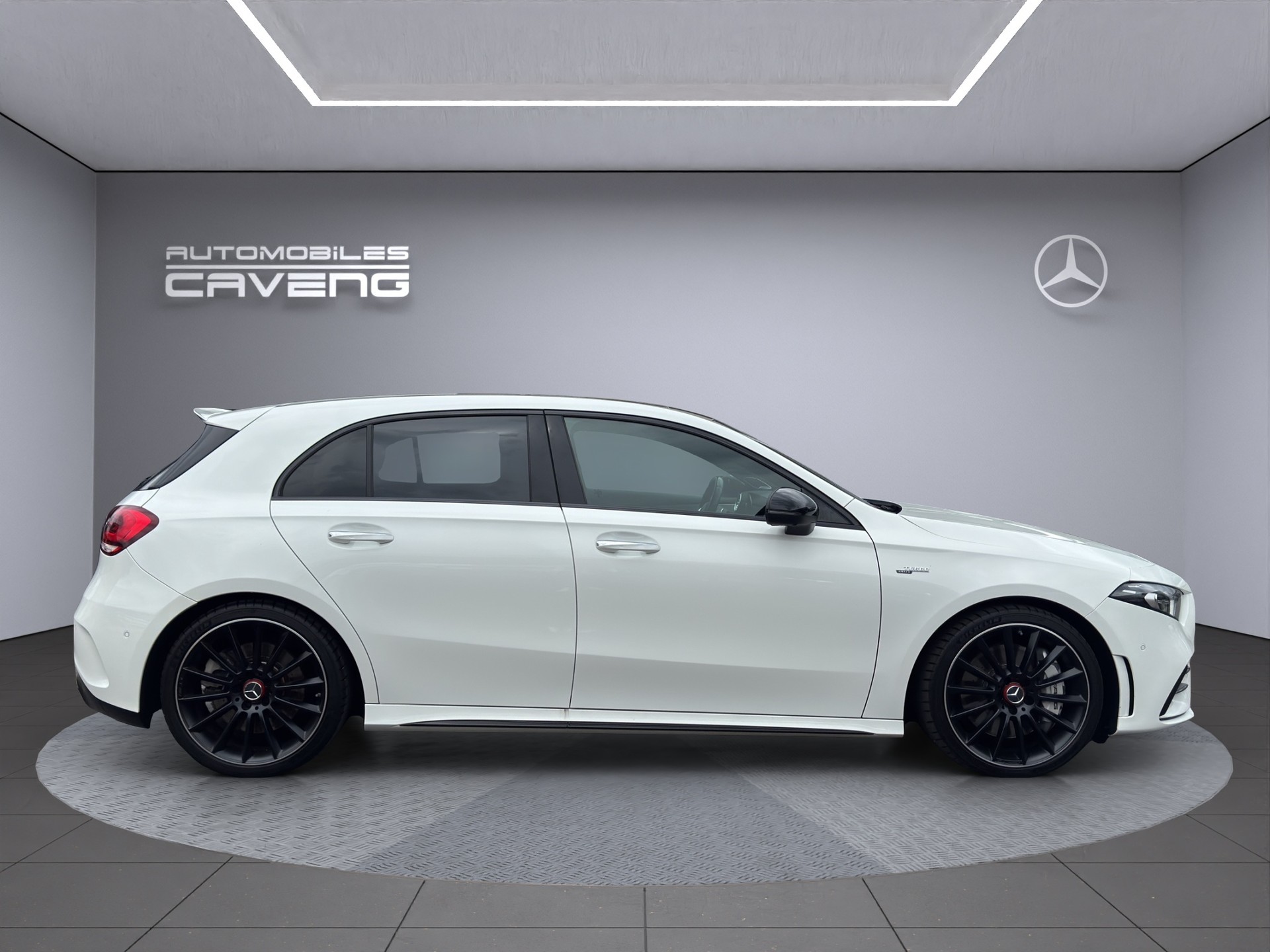 MERCEDES-BENZ A 35 AMG 4Matic Speedshift - 6