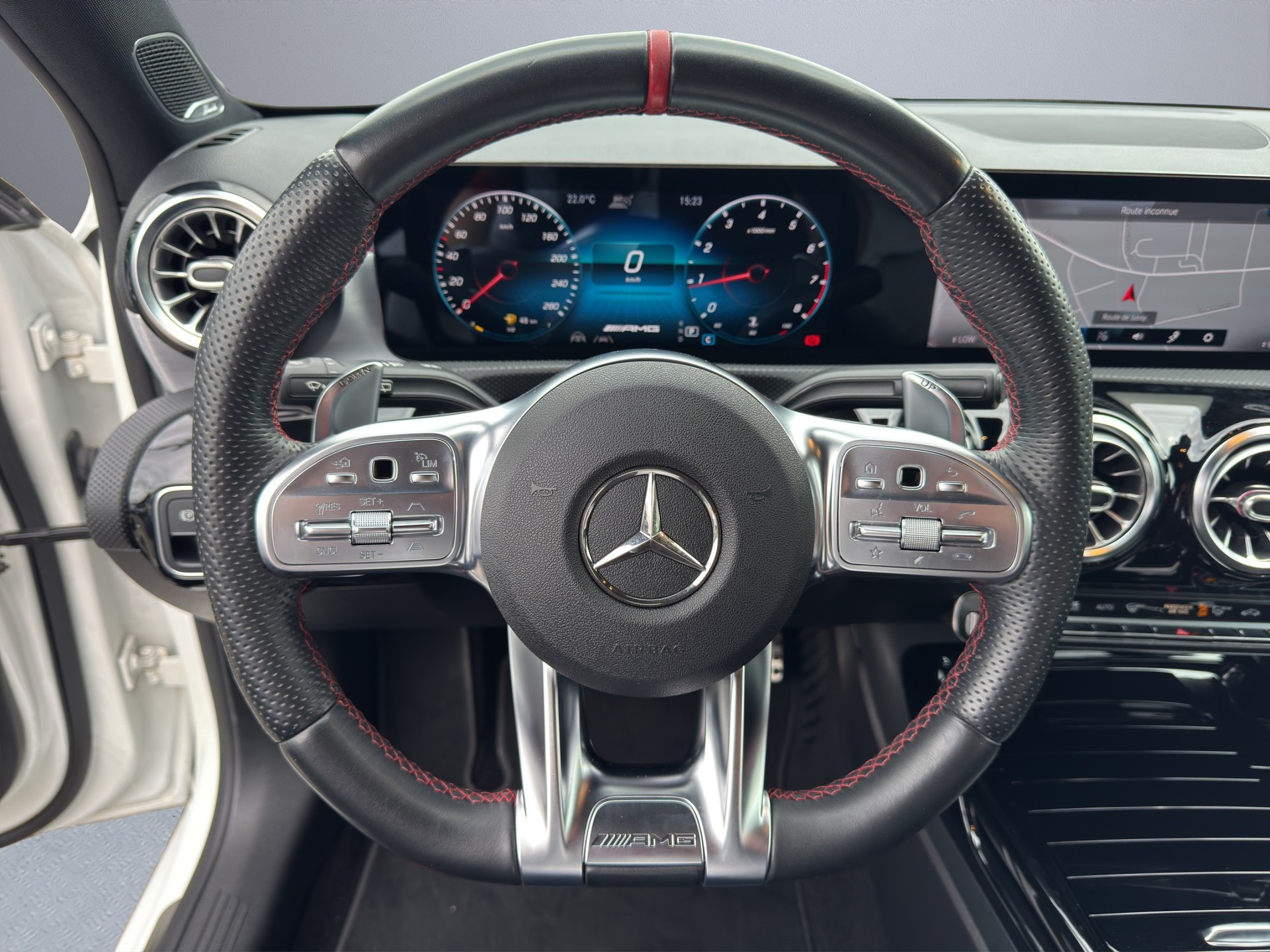 MERCEDES-BENZ A 35 AMG 4Matic Speedshift - 12