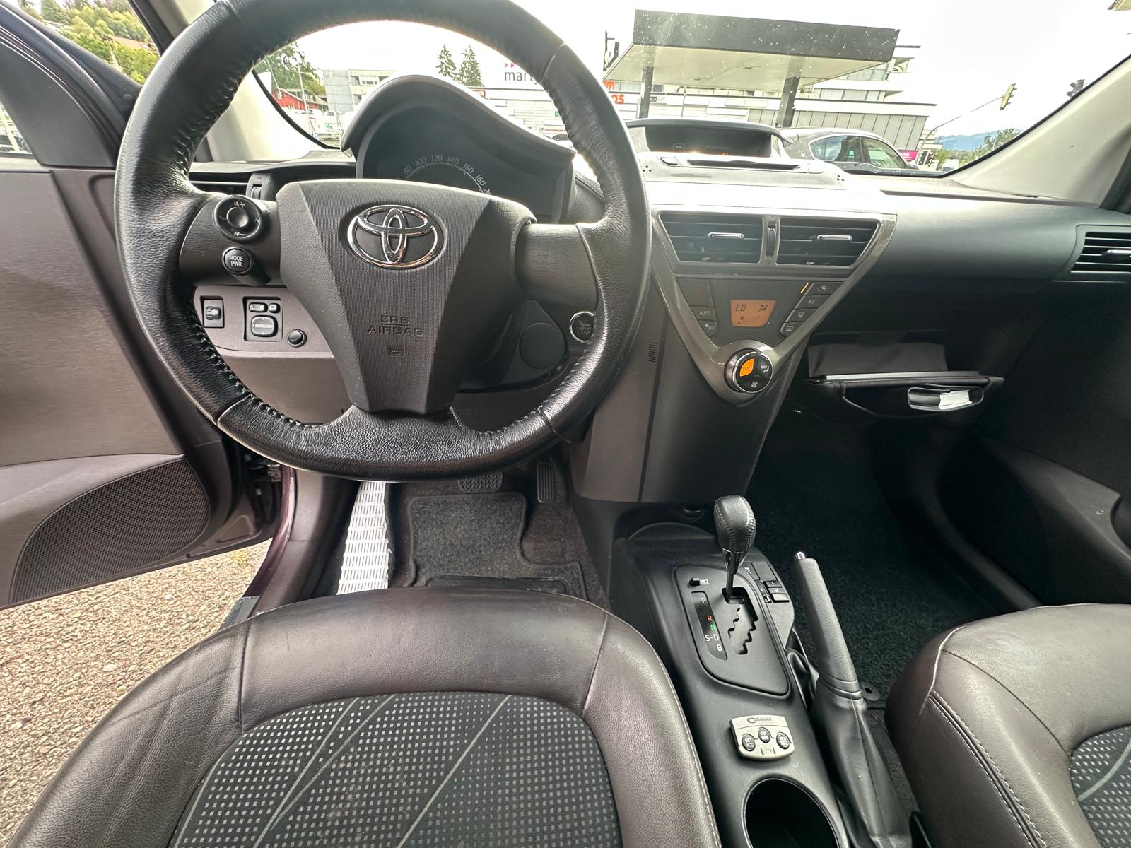 TOYOTA iQ3 1.33 Dual VVT-i Multidrive - 10