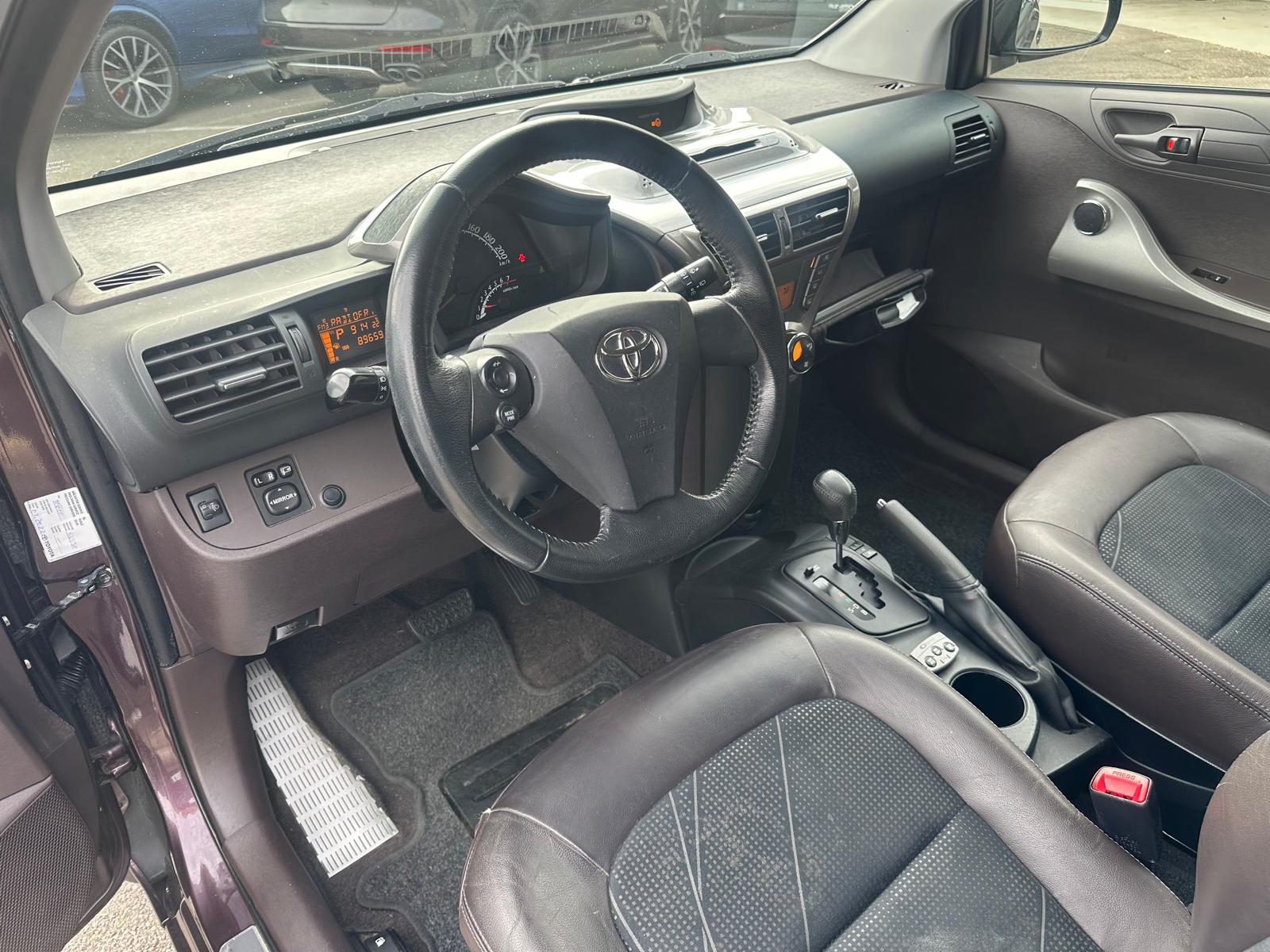 TOYOTA iQ3 1.33 Dual VVT-i Multidrive - 12