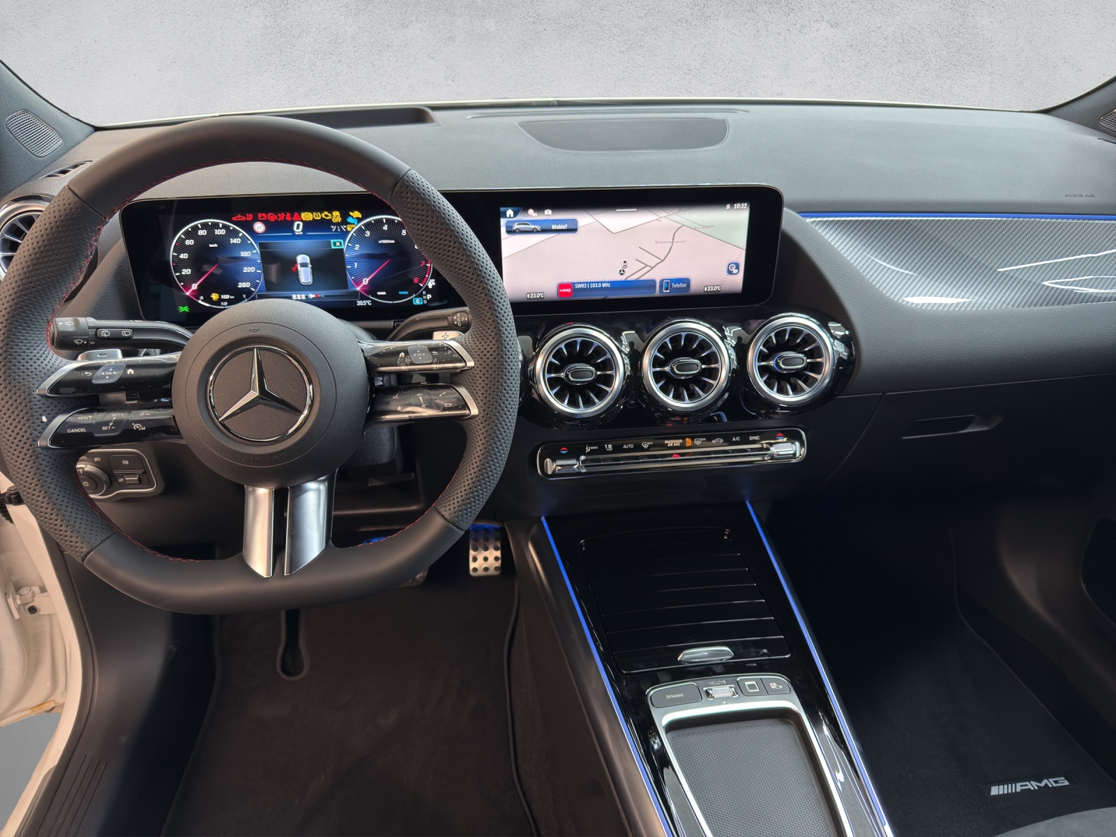 MERCEDES-BENZ B 250 AMG Line 4Matic - 14