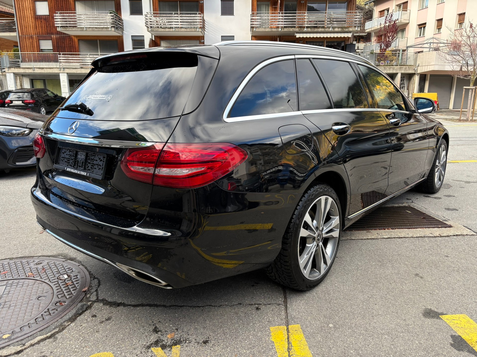 MERCEDES-BENZ C 200 Avantgarde 4Matic 9G-Tronic - 3