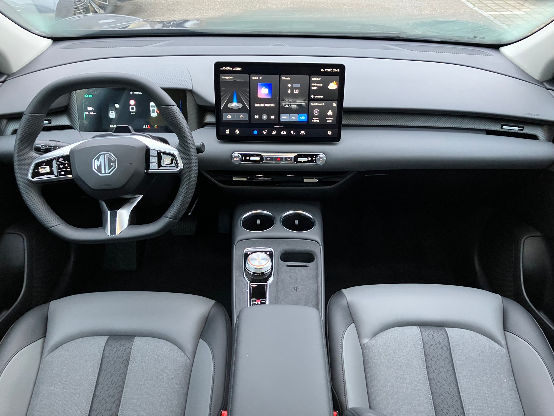 MG S5 EV 64kWh Luxury - 9