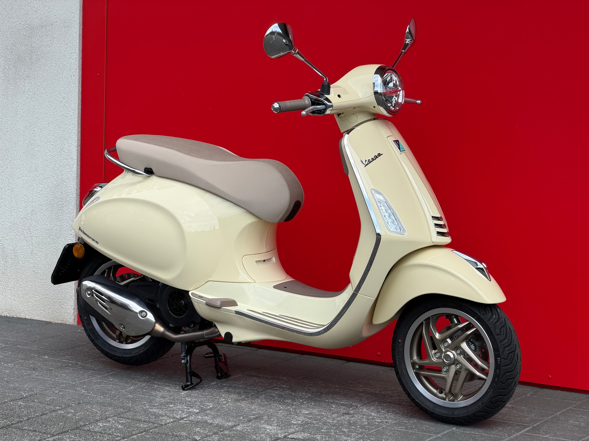 PIAGGIO Vespa 125 Primavera S MY26 - 5
