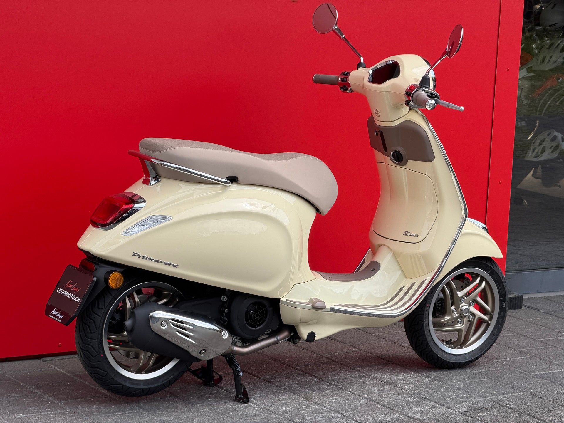 PIAGGIO Vespa 125 Primavera S MY26 - 12