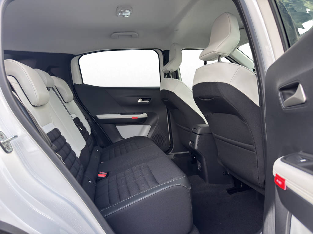 CITROEN C3 Aircross 1.2 Hybrid Max - 13