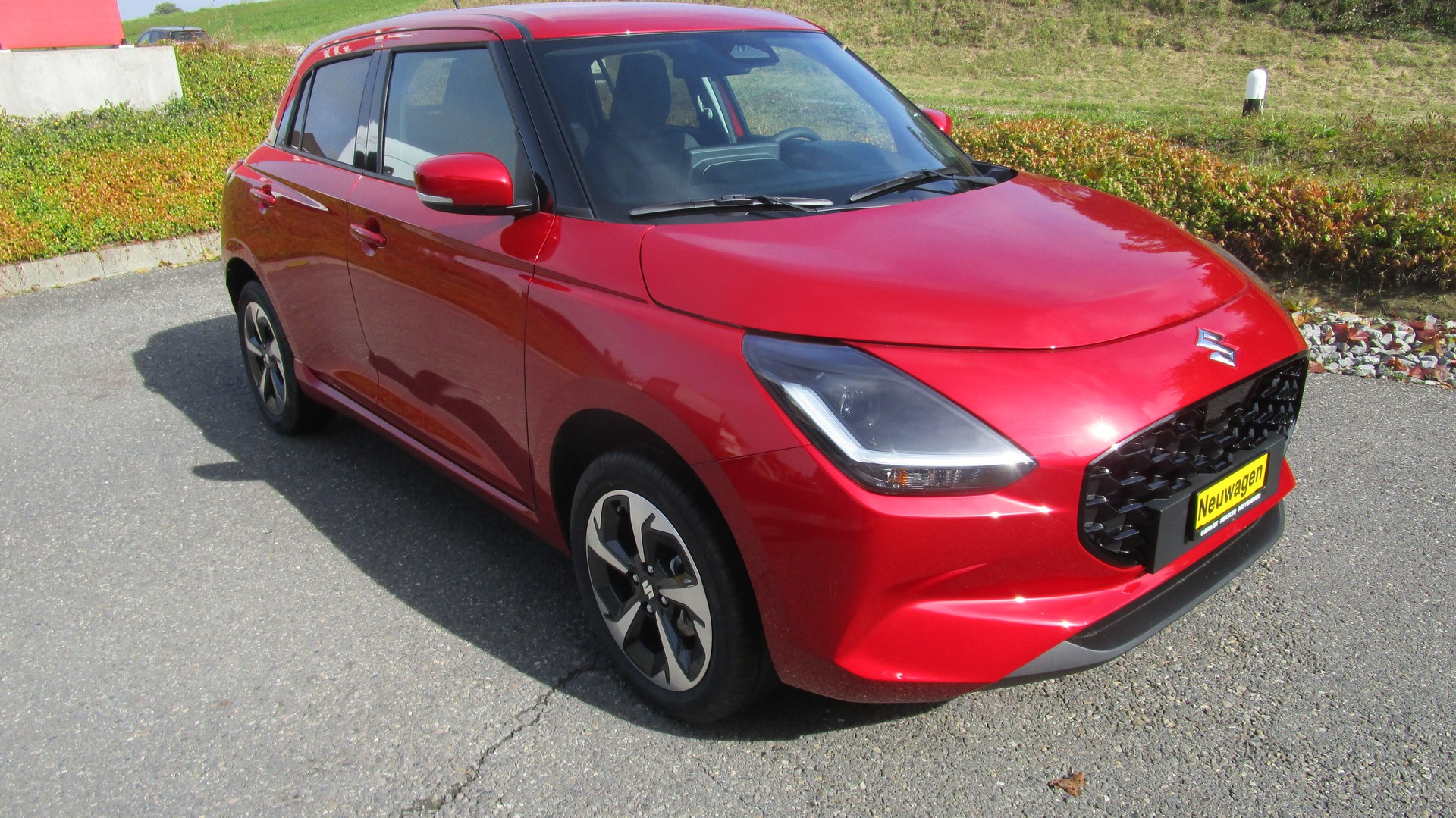 SUZUKI Swift 1.2 Compact Top Hybrid 4x4 - 2