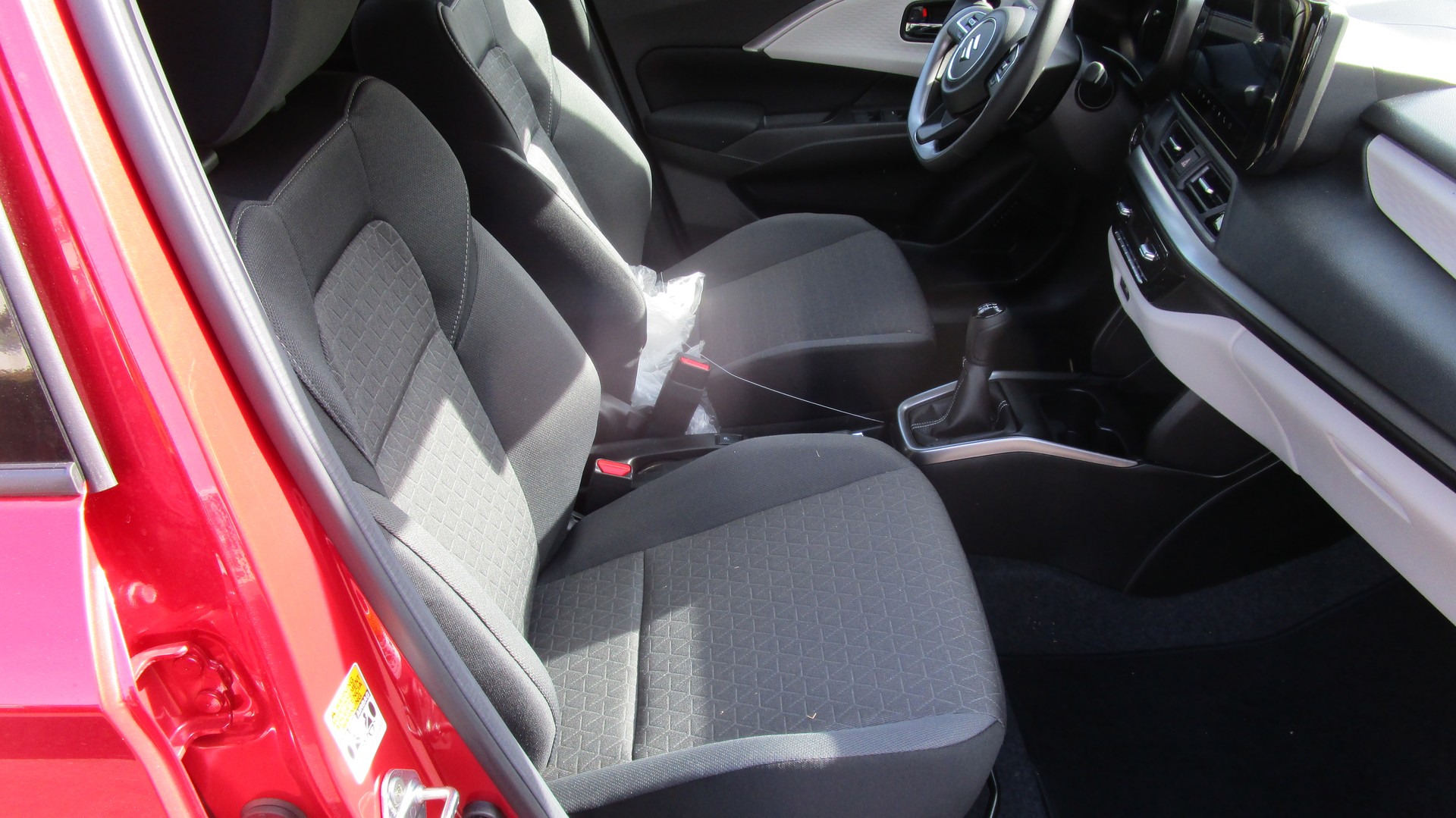 SUZUKI Swift 1.2 Compact Top Hybrid 4x4 - 10