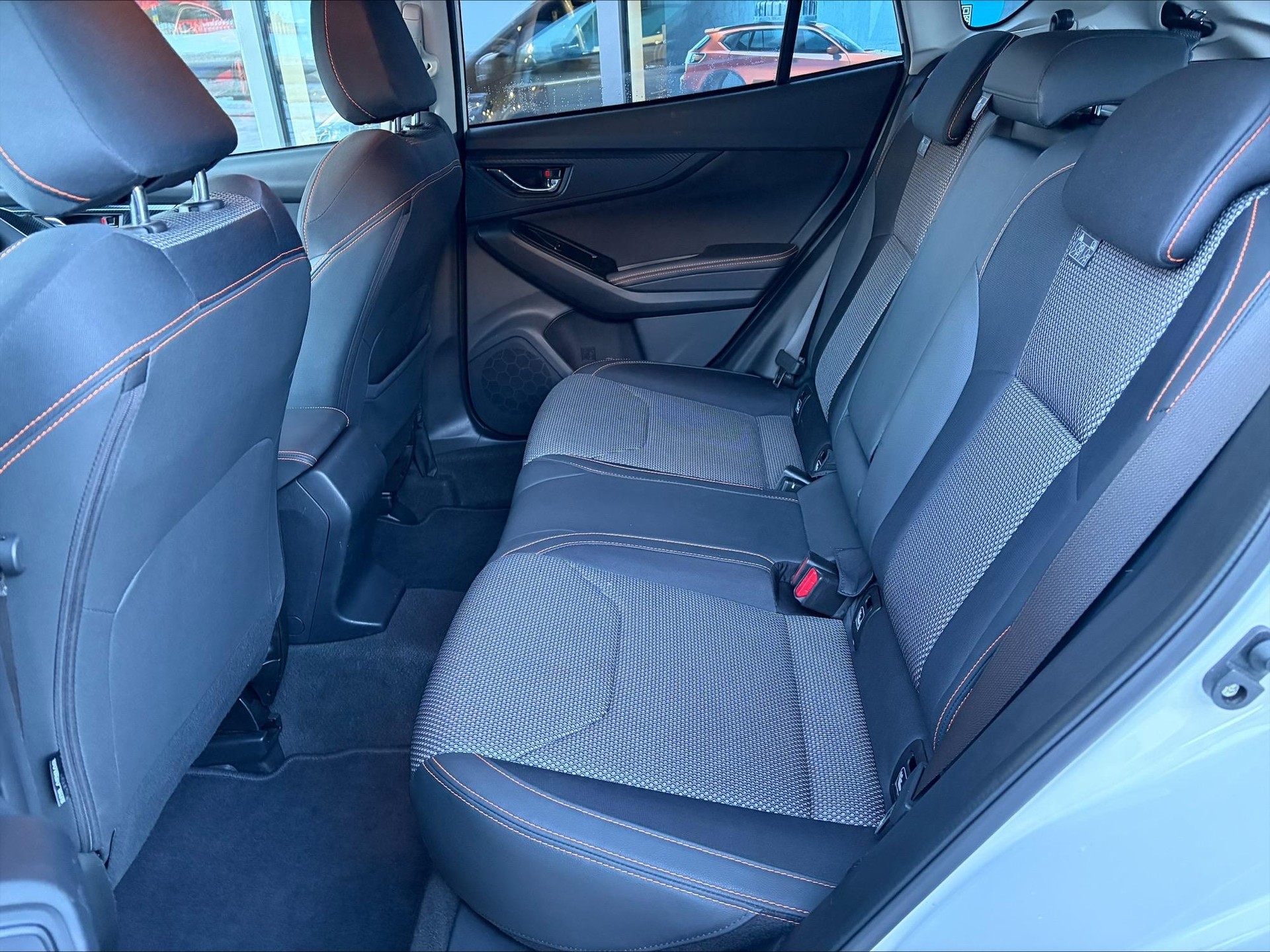 SUBARU XV 2.0i Swiss Plus - 12