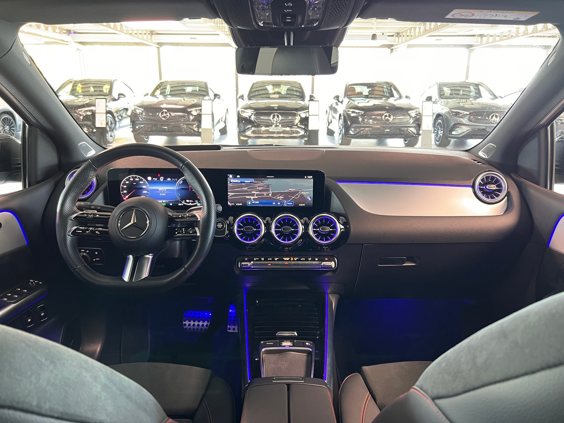 MERCEDES-BENZ B 250 e AMG Line 8G-DCT - 13