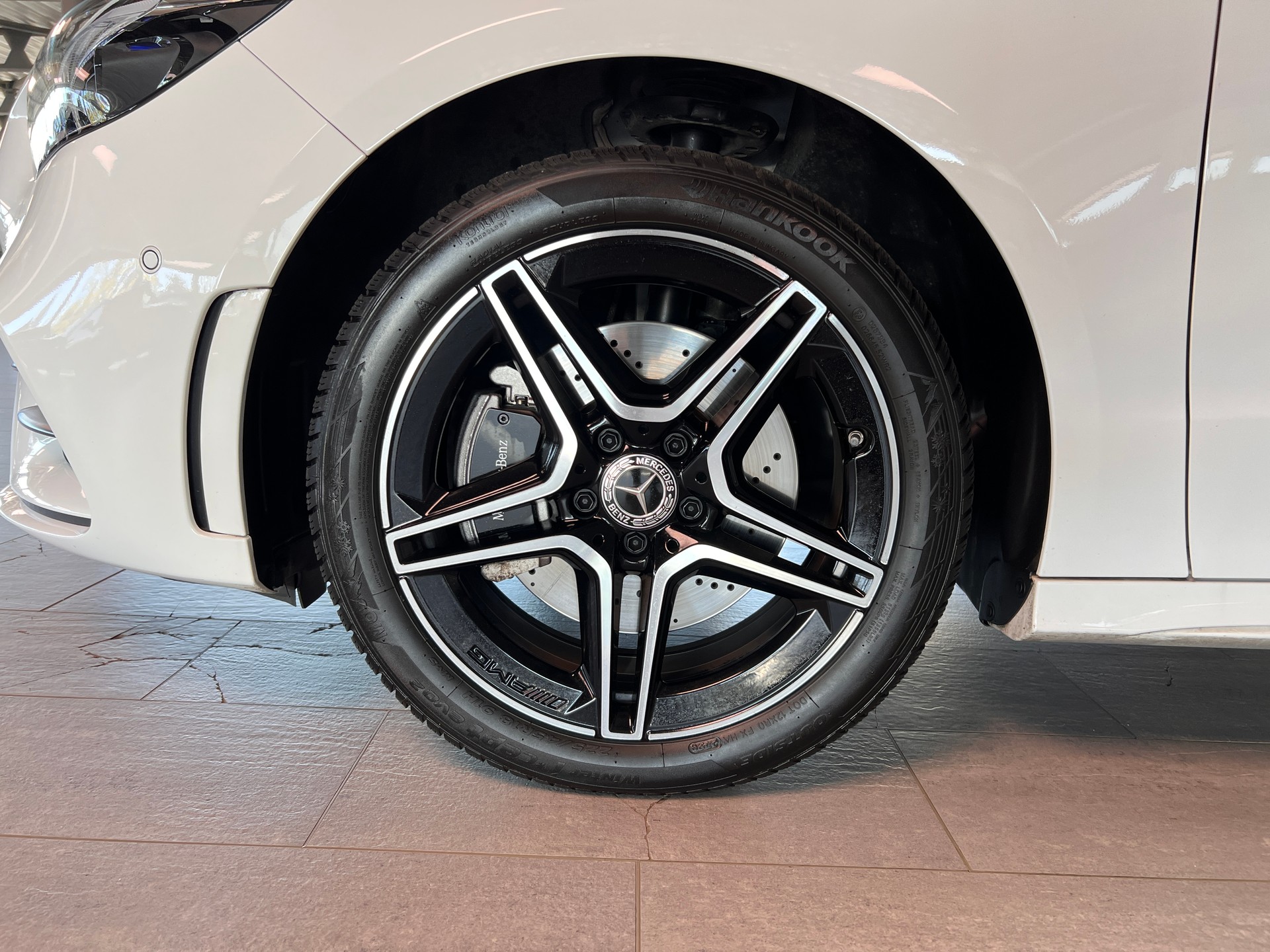 MERCEDES-BENZ B 250 e AMG Line 8G-DCT - 6