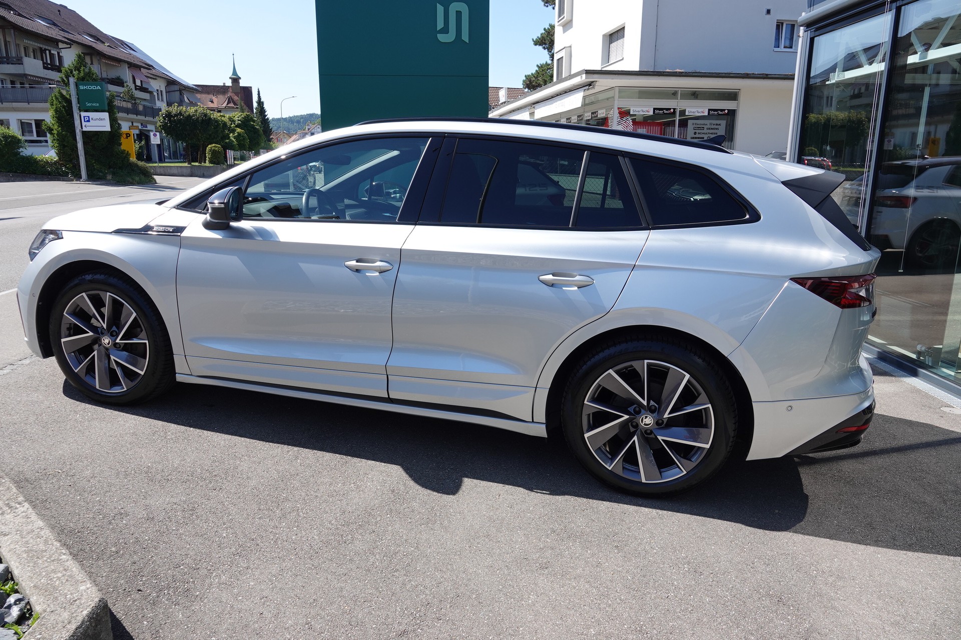 SKODA Enyaq iV 80x - 6
