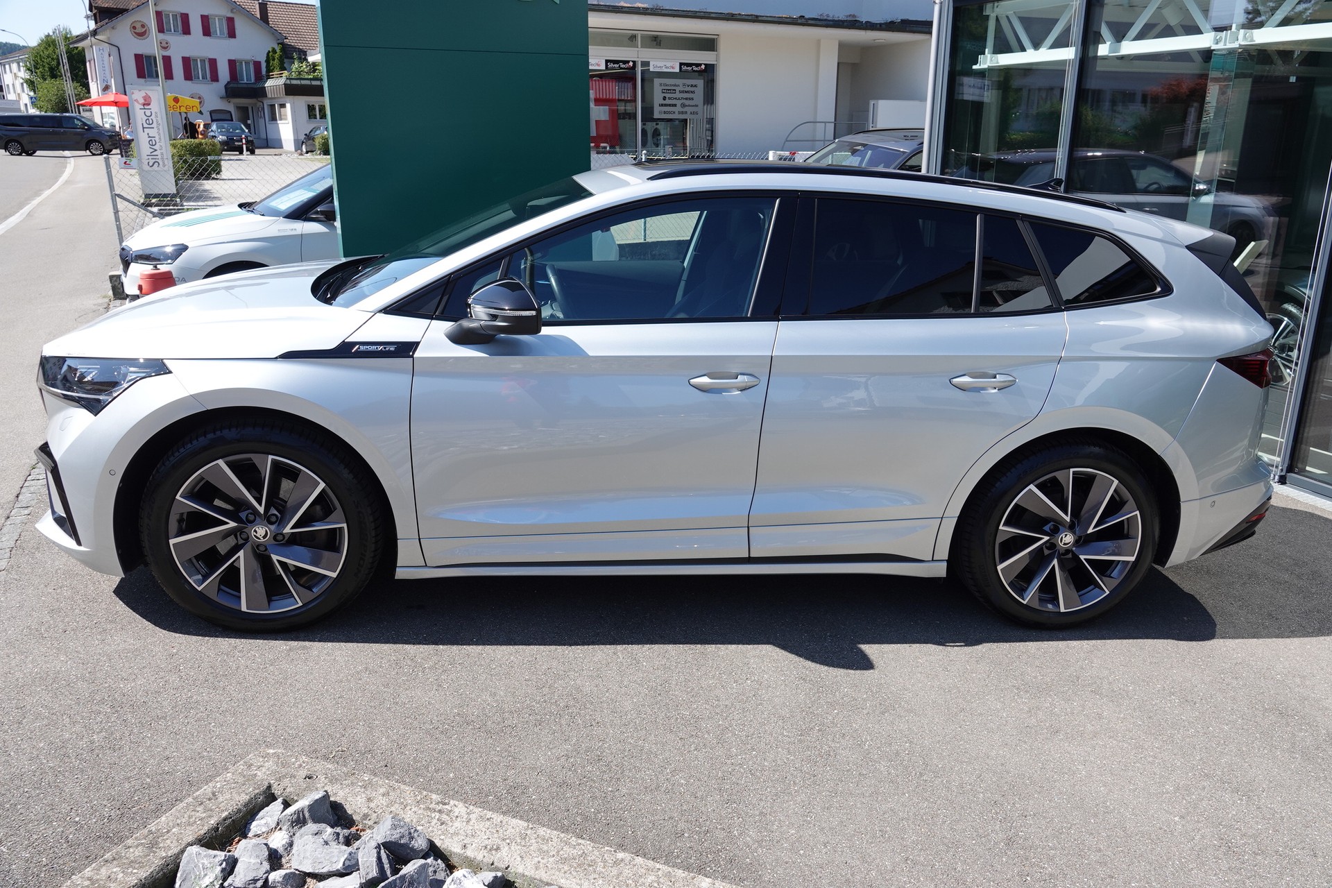 SKODA Enyaq iV 80x - 5
