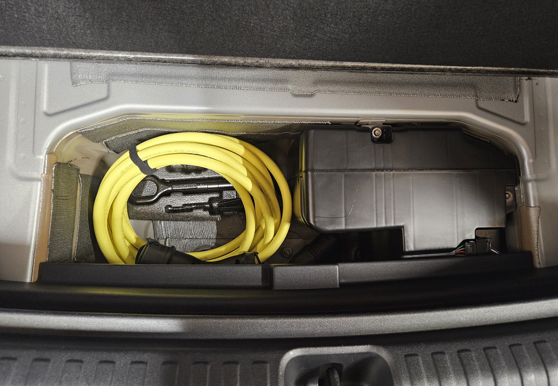 AUDI Q4 Sportback e-tron 50 S-Line quattro mit Anhängerkupplung (Modelljahr 2024) - 28