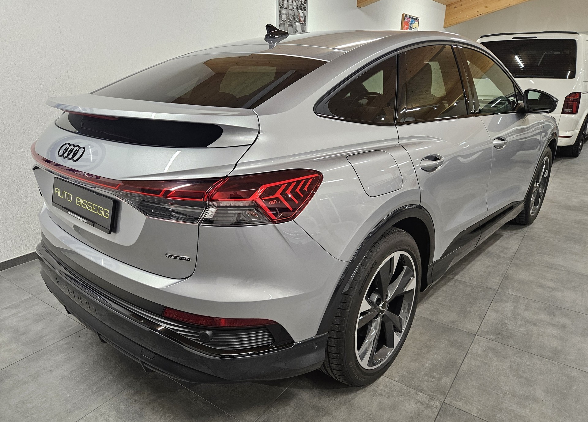 AUDI Q4 Sportback e-tron 50 S-Line quattro mit Anhängerkupplung (Modelljahr 2024) - 9