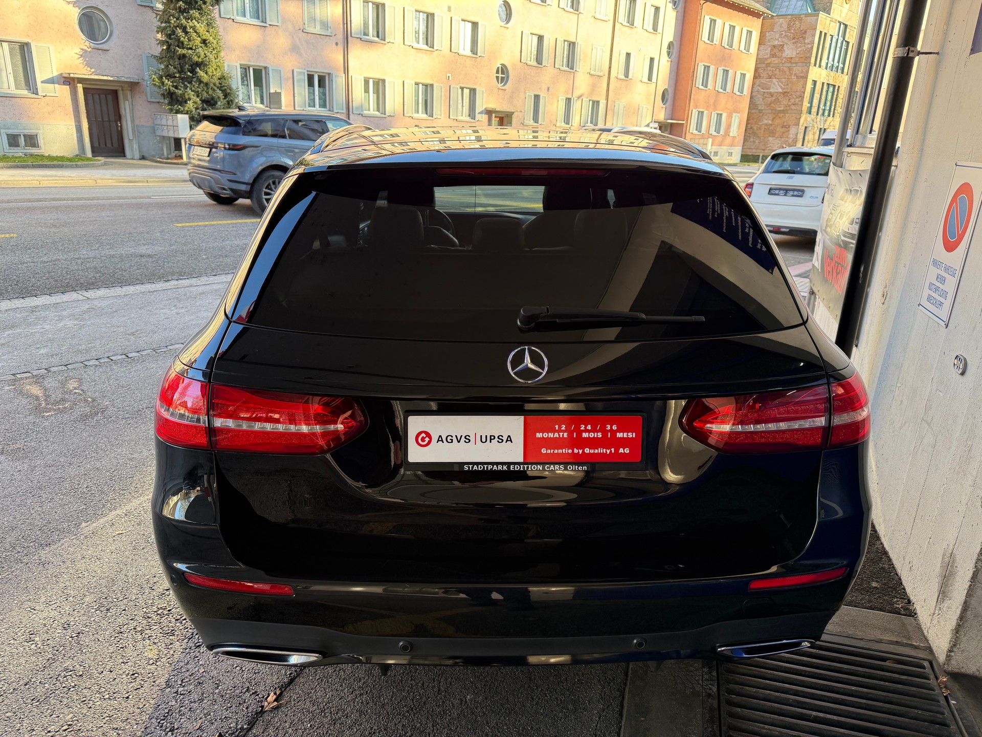 MERCEDES-BENZ E 220 d AMG Line 9G-Tronic - 7