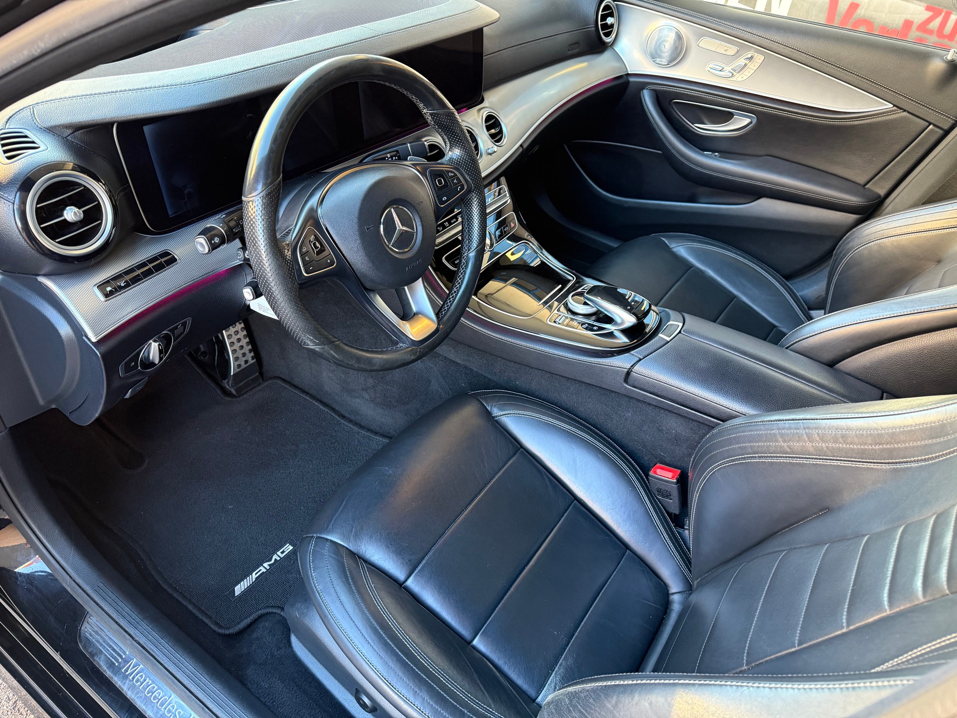 MERCEDES-BENZ E 220 d AMG Line 9G-Tronic - 15