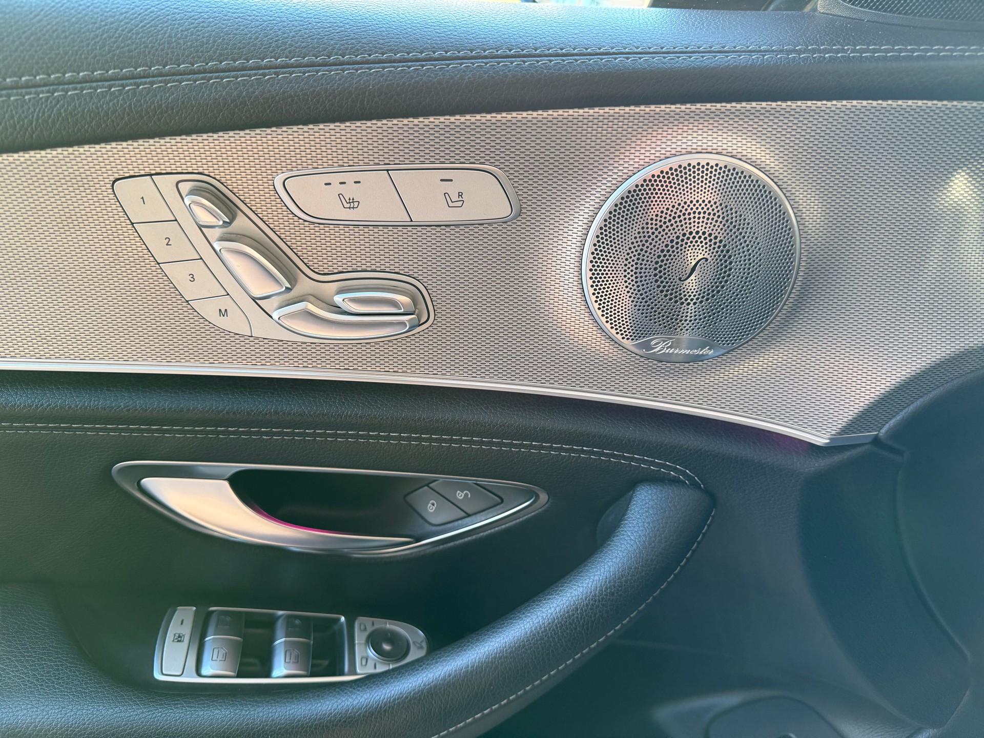 MERCEDES-BENZ E 220 d AMG Line 9G-Tronic - 16