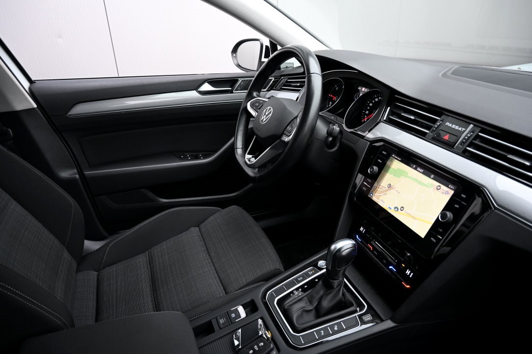 VW Passat Variant 2.0 TDI Business DSG - 7