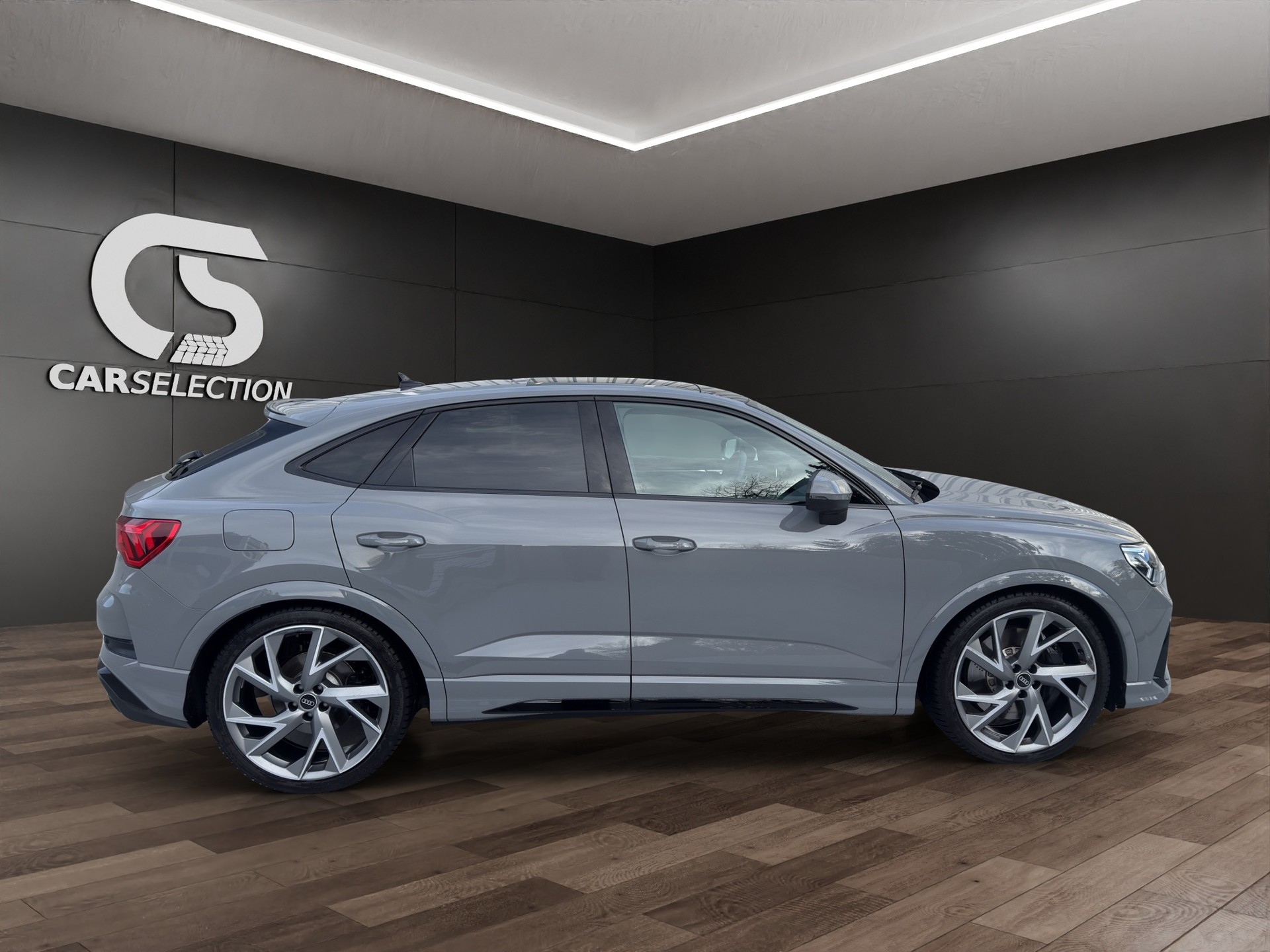 AUDI RS Q3 Sportback quattro S tronic - 8
