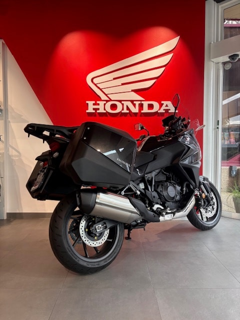 HONDA NT 1100 - 3