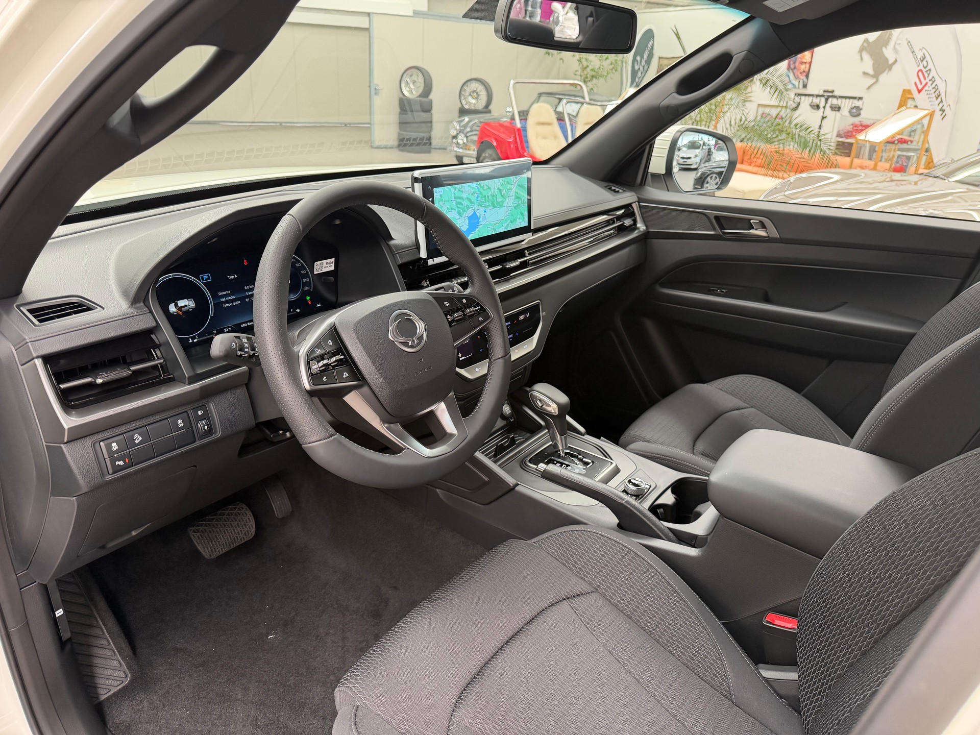 KGM-SsangYong Grand Musso 2.2 Platinum 4WD - 6