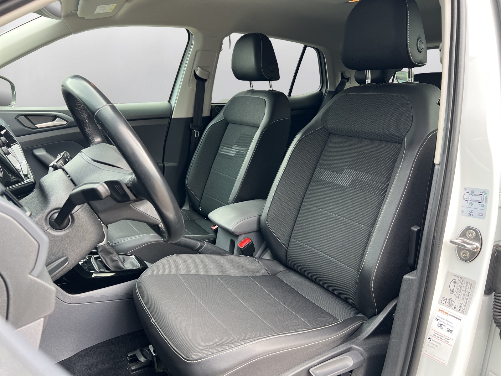 VW T-Cross 1.0 TSI Life DSG - 9