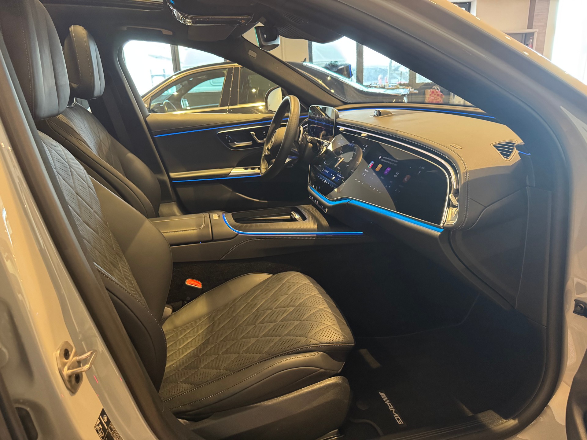 MERCEDES-BENZ E 450 AMG Line 4matic - 9