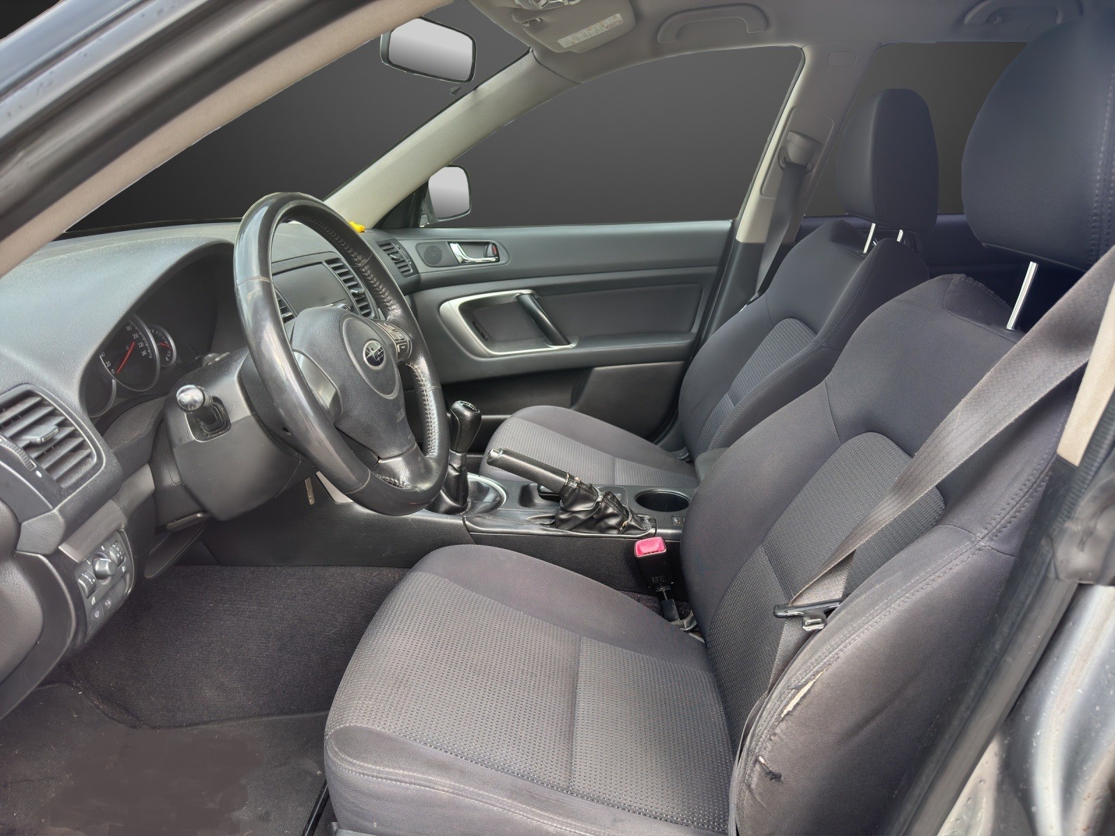 SUBARU Legacy 2.0R AWD Swiss - 8