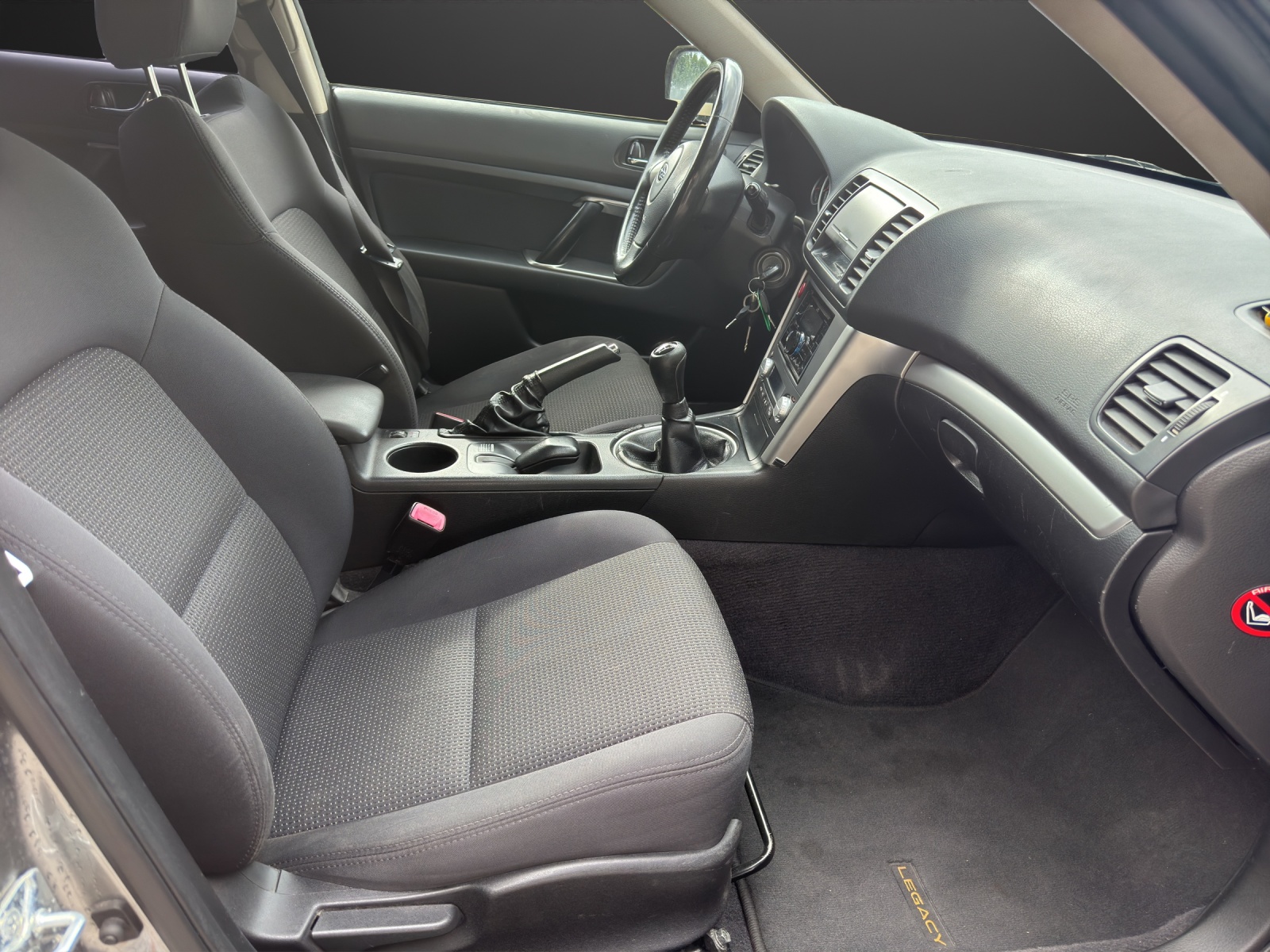 SUBARU Legacy 2.0R AWD Swiss - 11