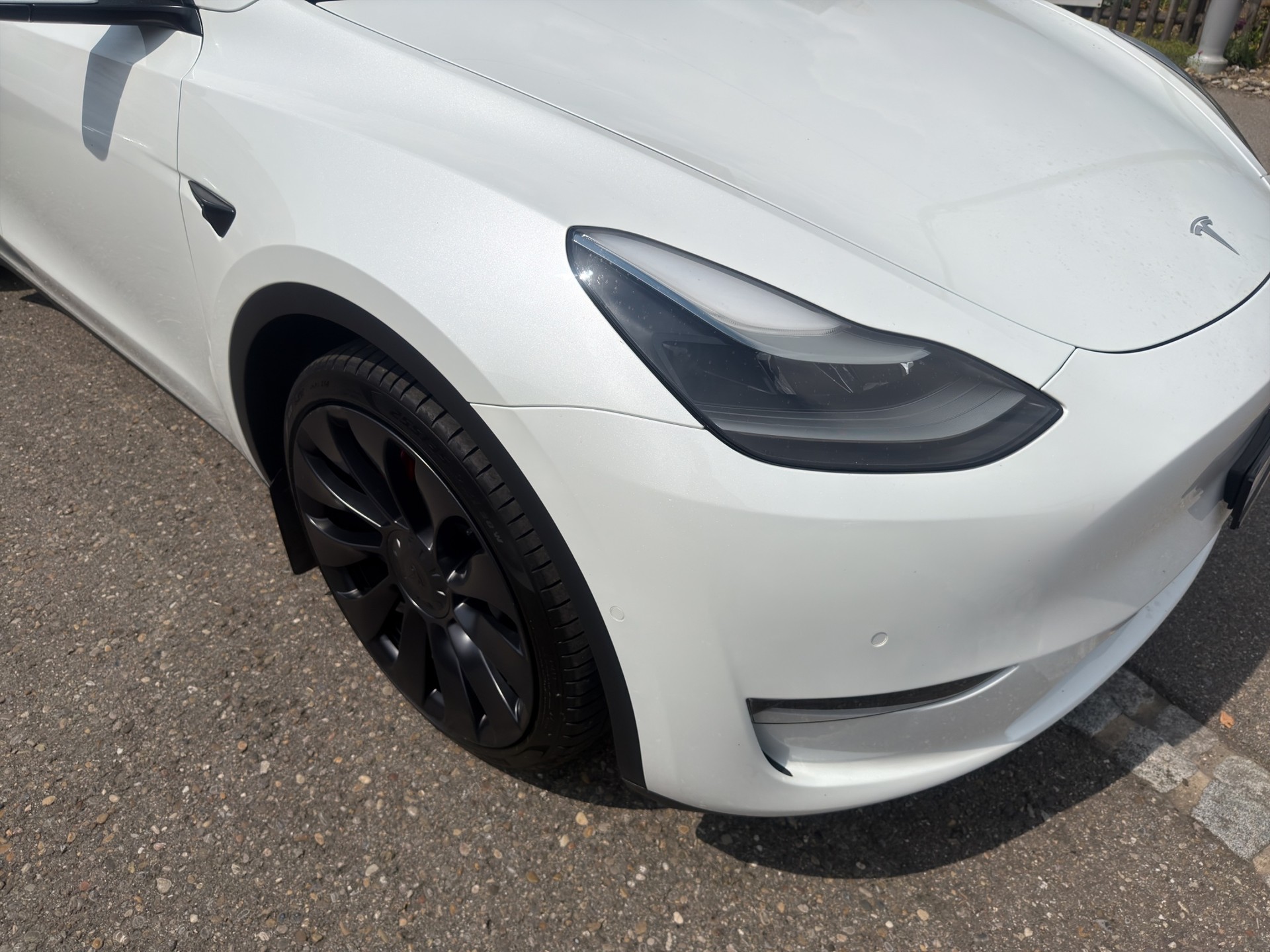 TESLA Model Y Performance D - 49
