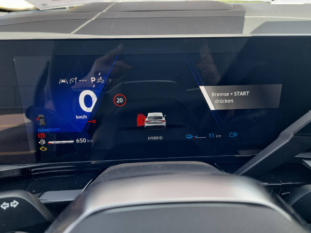 RENAULT RAFALE HYBRID E-TECH Atelier Alpine hyper hybrid E-Tech 4x4 300PS plug-in - 11