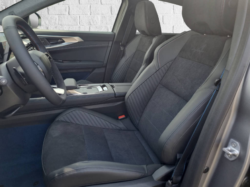 RENAULT RAFALE HYBRID E-TECH Atelier Alpine hyper hybrid E-Tech 4x4 300PS plug-in - 8