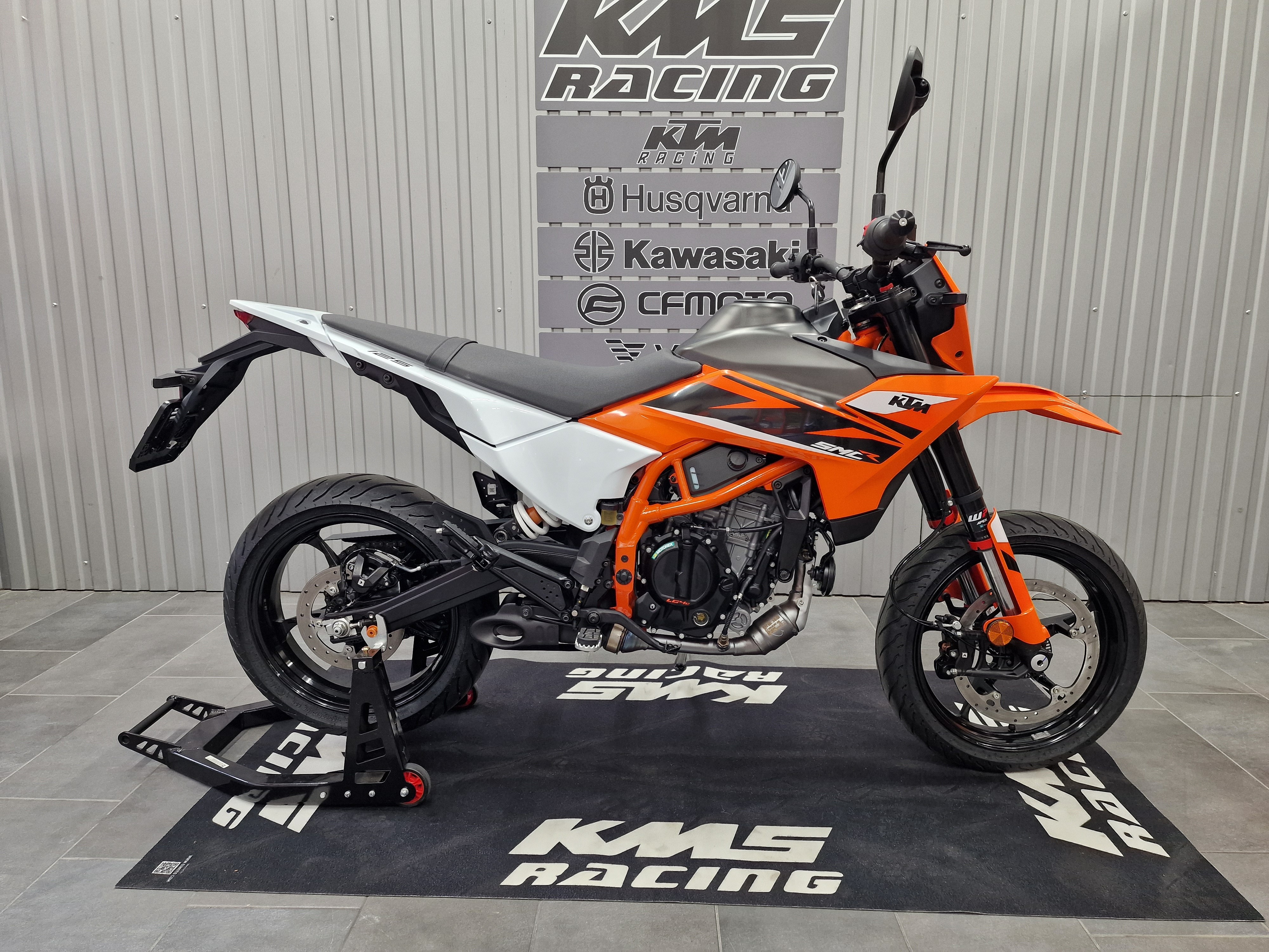 KTM 125
