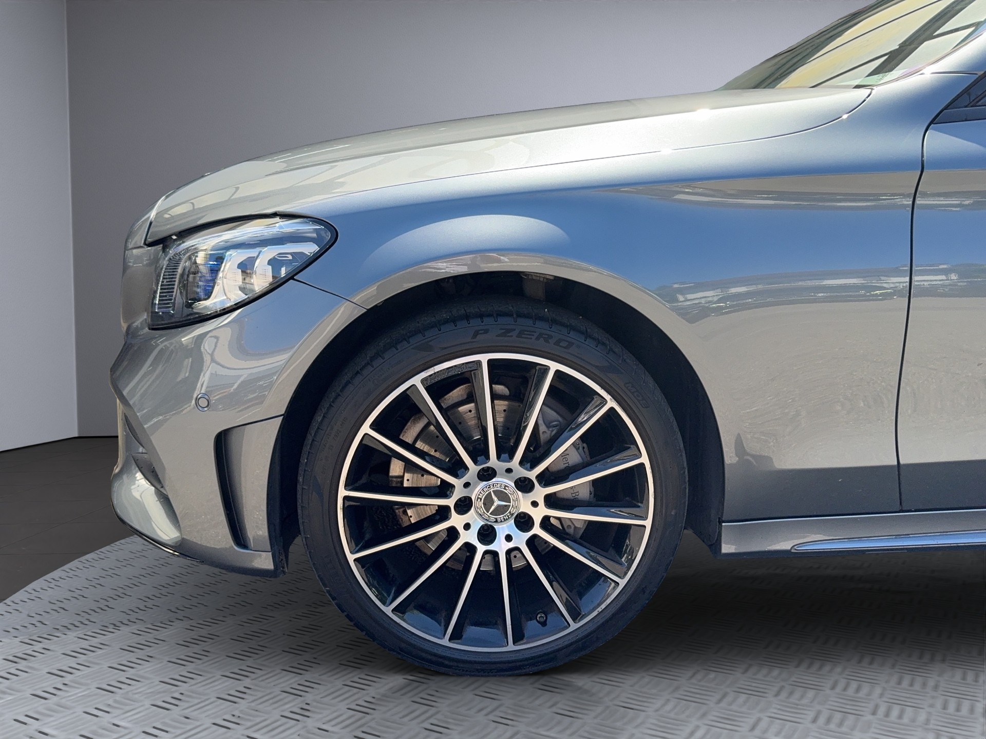 MERCEDES-BENZ C 200 Swiss Star AMG Line 4M 9G-Tronic - 9