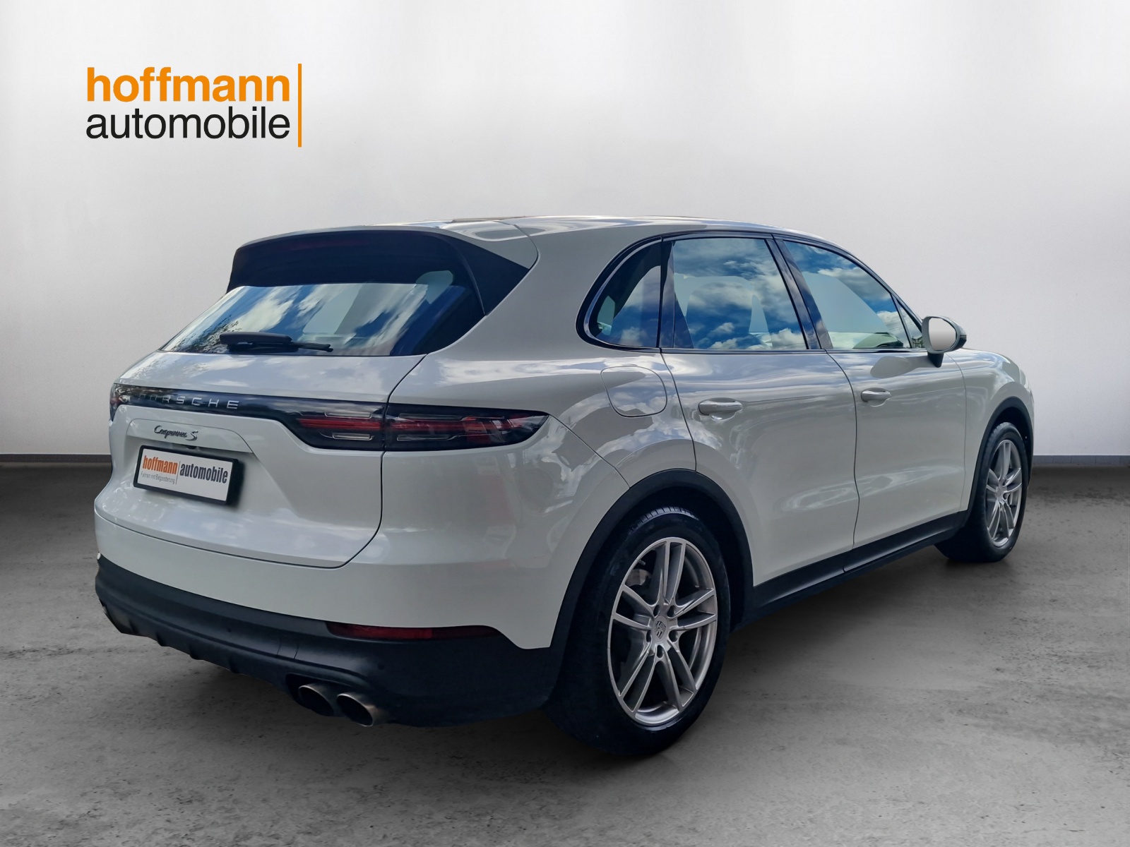 PORSCHE Cayenne S - 4
