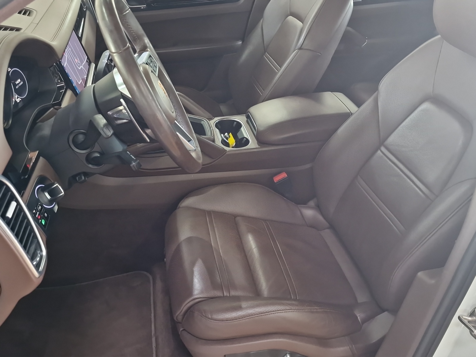 PORSCHE Cayenne S - 10