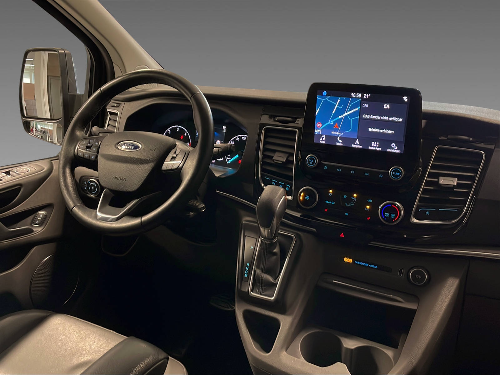 FORD Tourneo C Bus 320 L1 320 L1 2.0 TDCi 185 Titanium X - 7