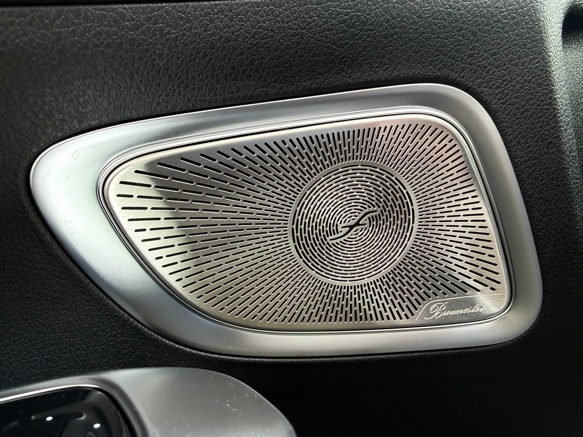 MERCEDES-BENZ C 300 AMG Line 4 Matic ***TAGESZULASSUNG*** - 9