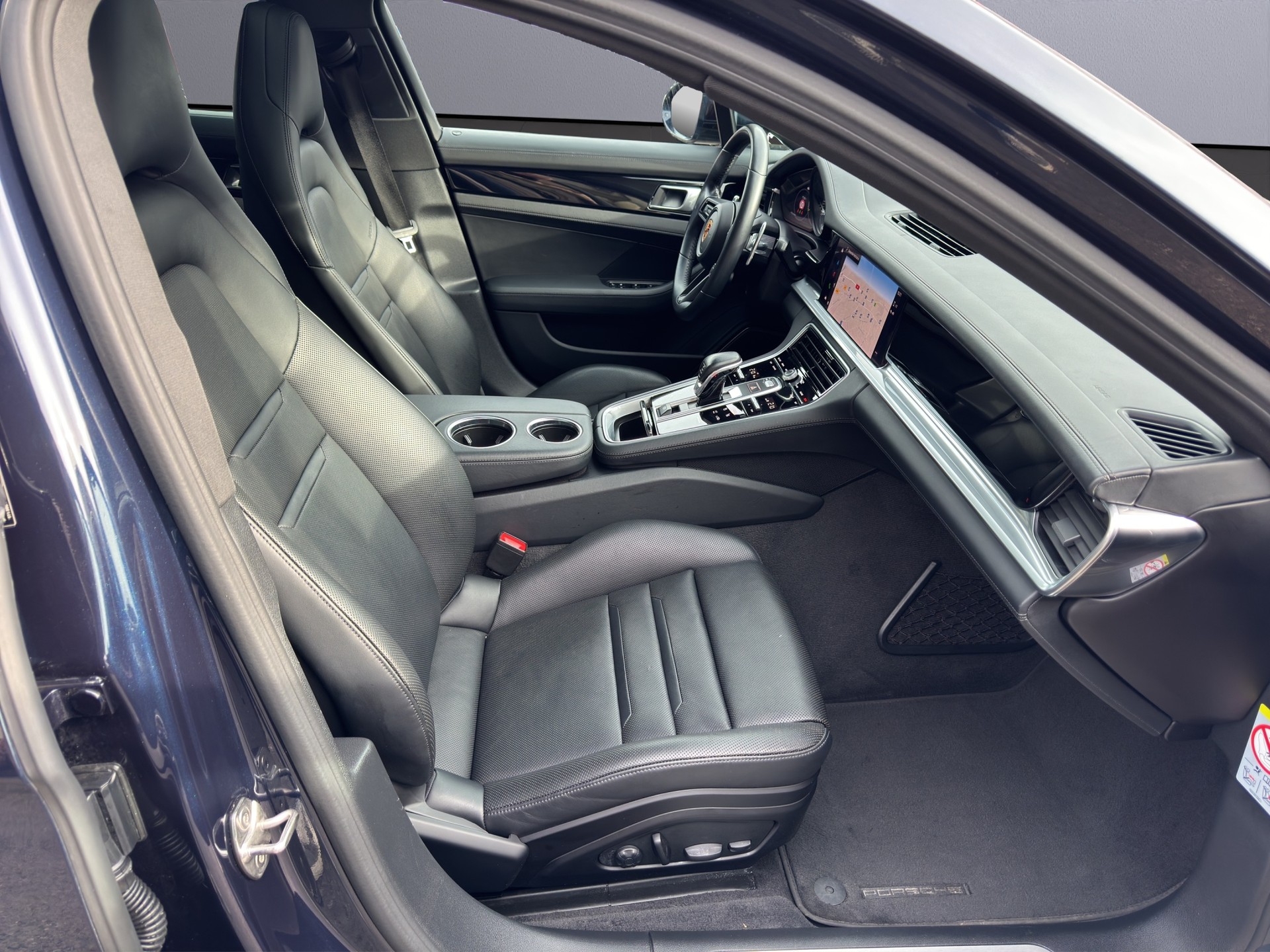 PORSCHE Panamera 4S E-Hybrid PDK - 15