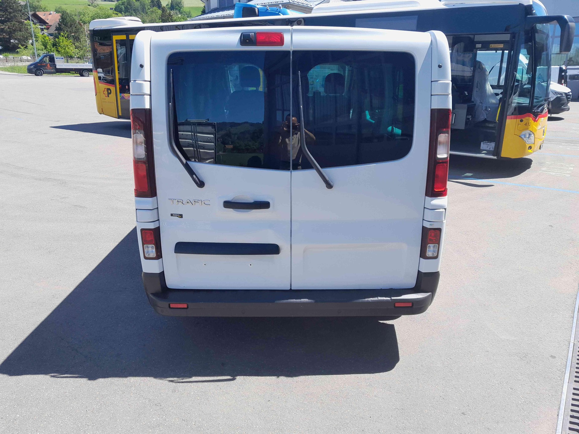 RENAULT Trafic Passenger 1.6 dCi TwinTurbo Authentique - 3