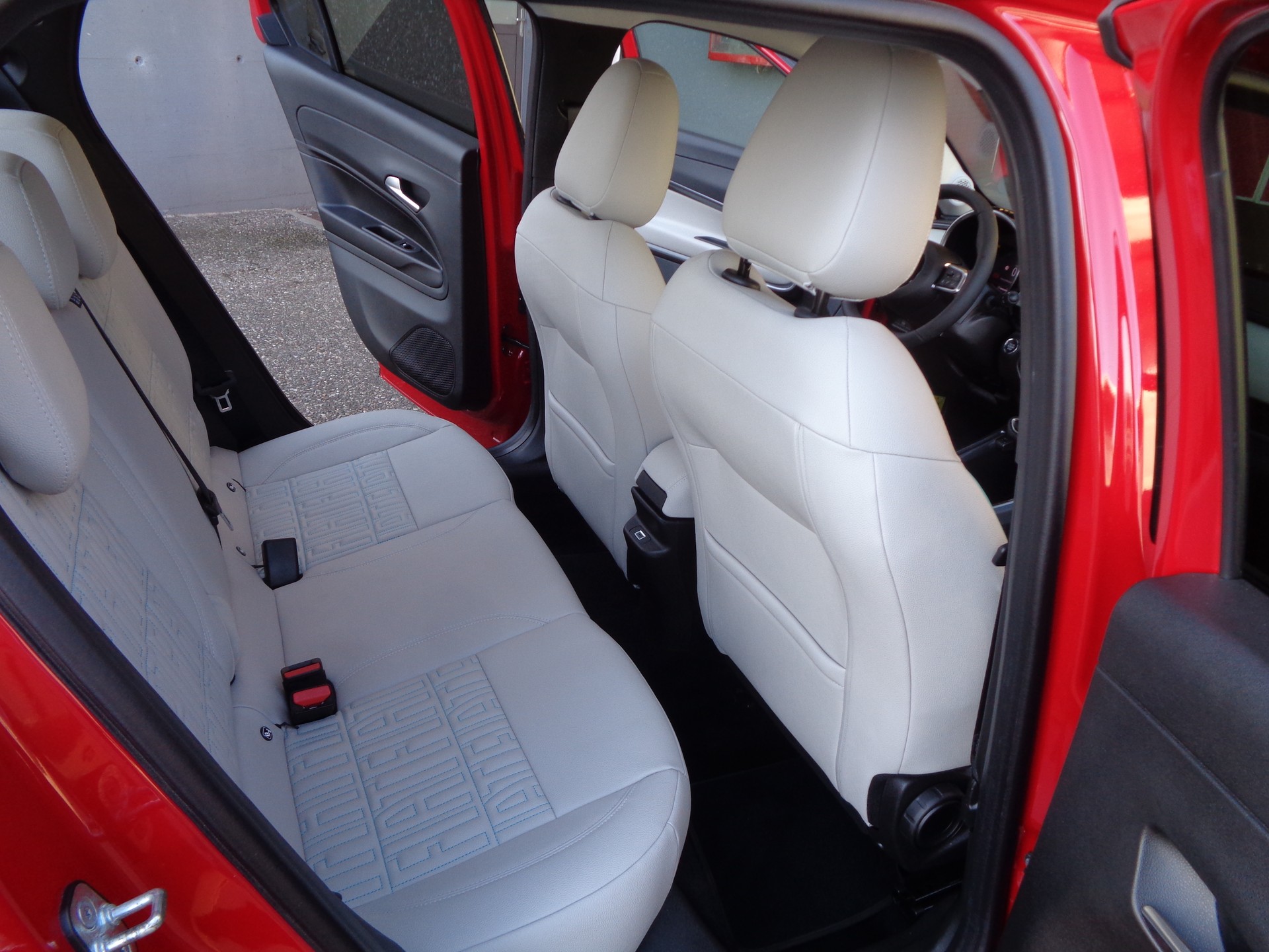 FIAT 600h MildHybrid La Prima - 14