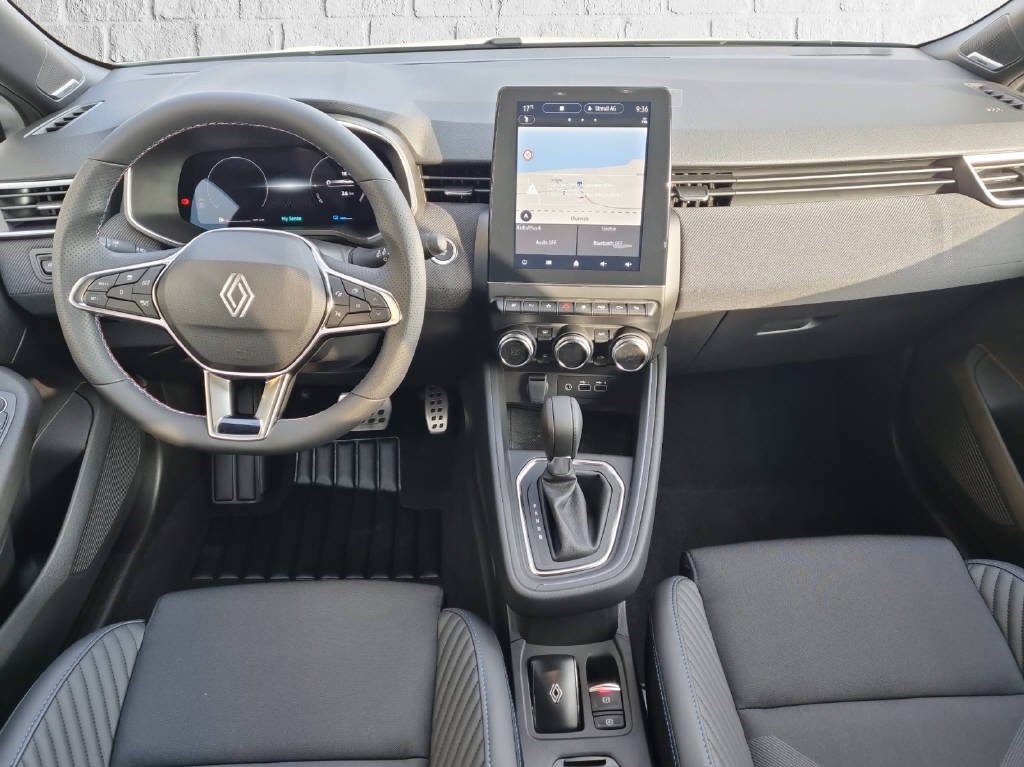 RENAULT CLIO esprit Alpine full hybrid E-Tech 145 - 9