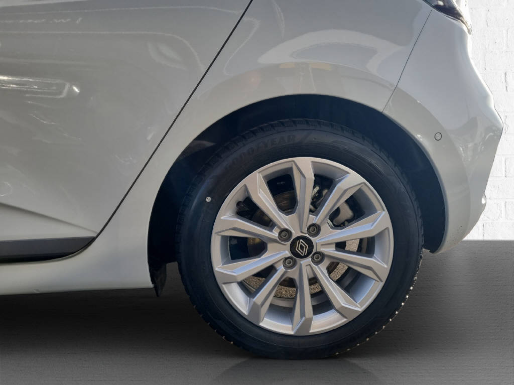 RENAULT CLIO esprit Alpine full hybrid E-Tech 145 - 16