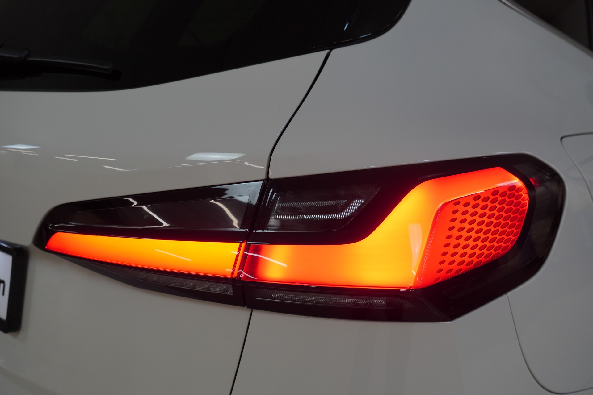 BMW 223d Active Tourer xDrive M Sport DKG - 16