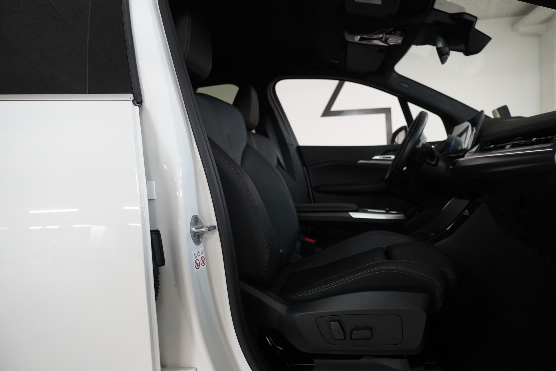 BMW 223d Active Tourer xDrive M Sport DKG - 14